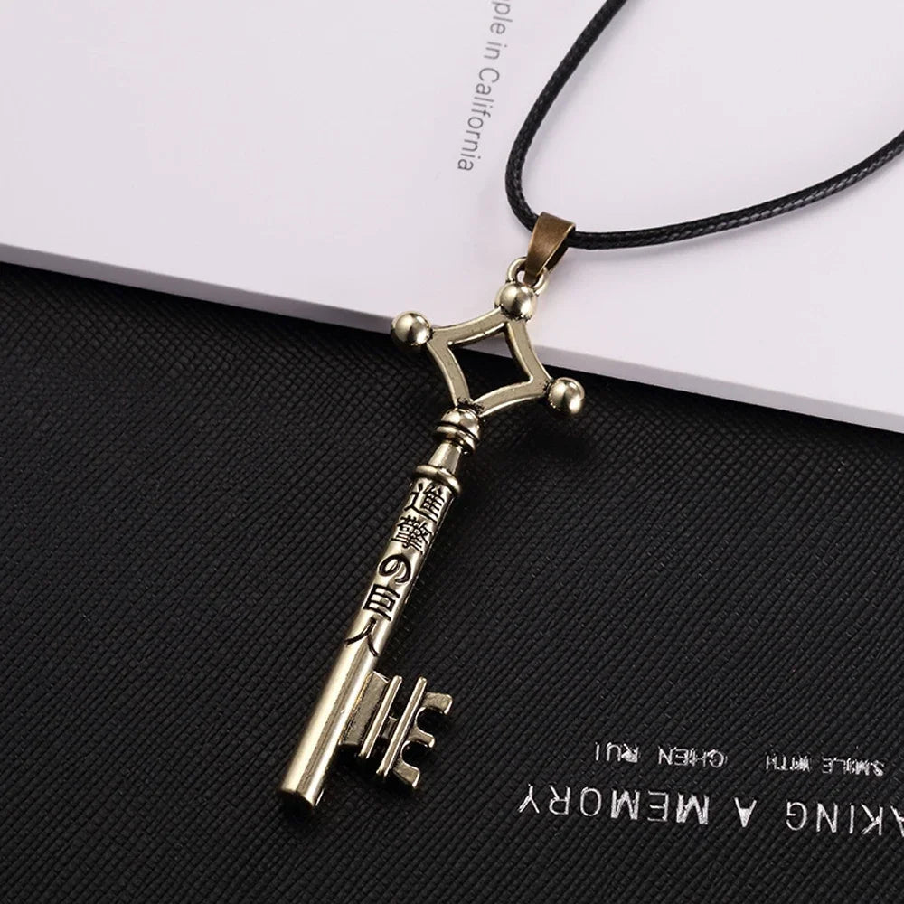 Attack on Titan Necklace for Men Eren Key Pendant Shingeki No Kyojin Fashion Vintage Retro Anime Jewelry for Men Cosplay A0410 2024