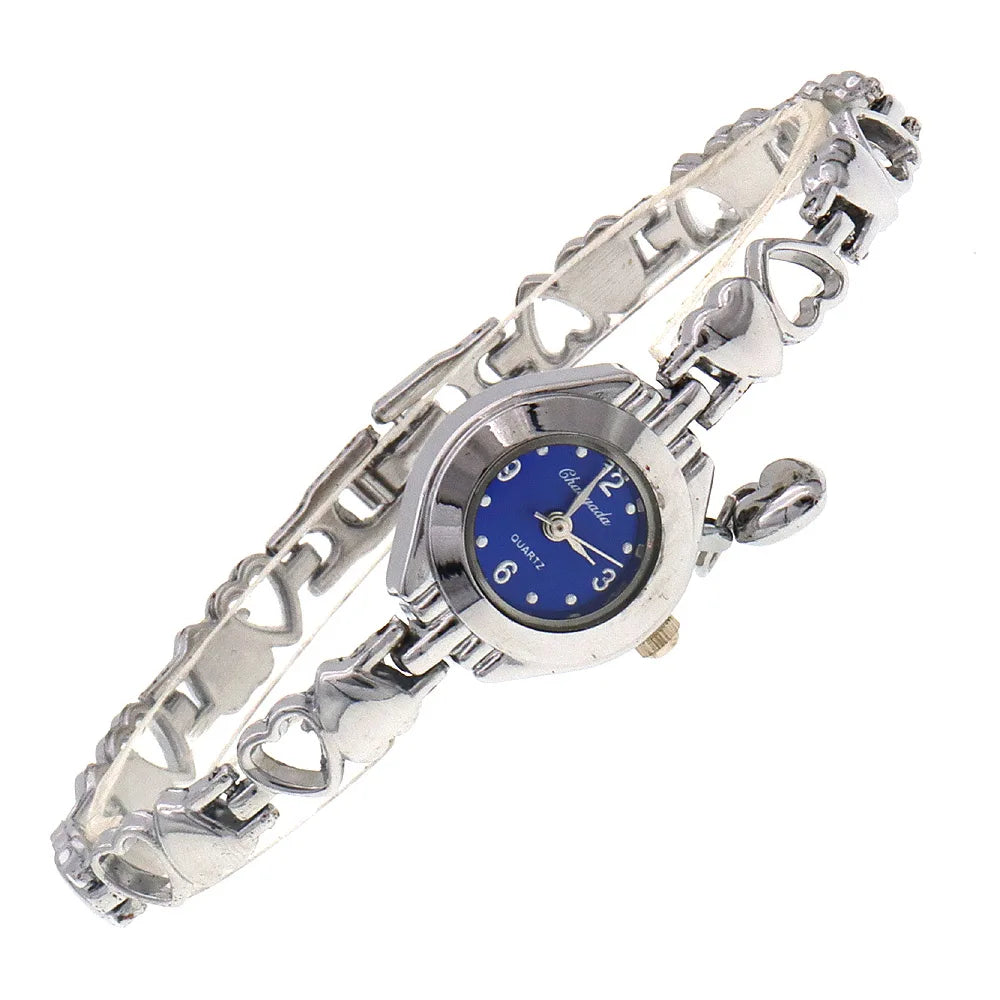 Montre-bracelet à quartz avec pendentif coeur pour femme, petit cadran, mode, mignon, vente en gros, nouveauté