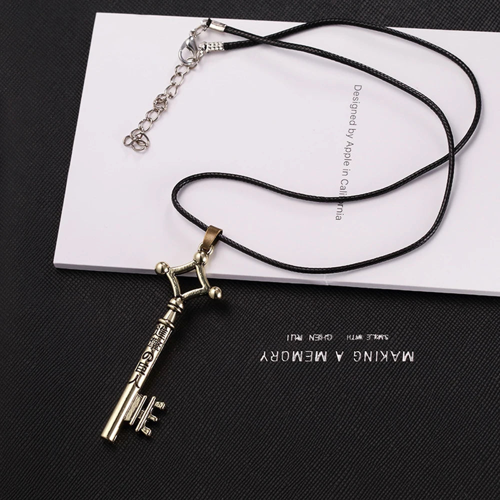 Attack on Titan Necklace for Men Eren Key Pendant Shingeki No Kyojin Fashion Vintage Retro Anime Jewelry for Men Cosplay A0410 2024
