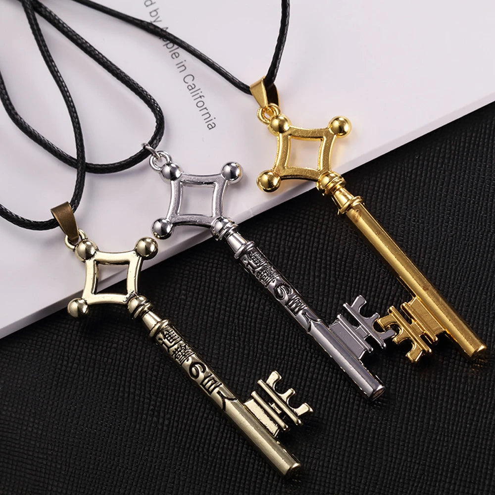 Attack on Titan Necklace for Men Eren Key Pendant Shingeki No Kyojin Fashion Vintage Retro Anime Jewelry for Men Cosplay A0410 2024