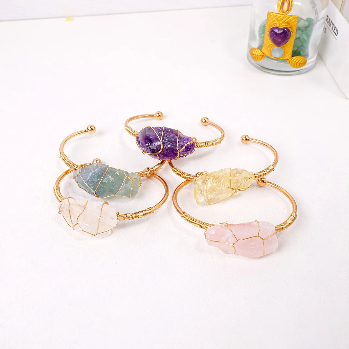 Bracelet en cristal naturel avec pierres précieuses brutes, 1 pièce, fil de cuivre tissé à la main, ouvert, breloque assortie à la mode, bijoux fins