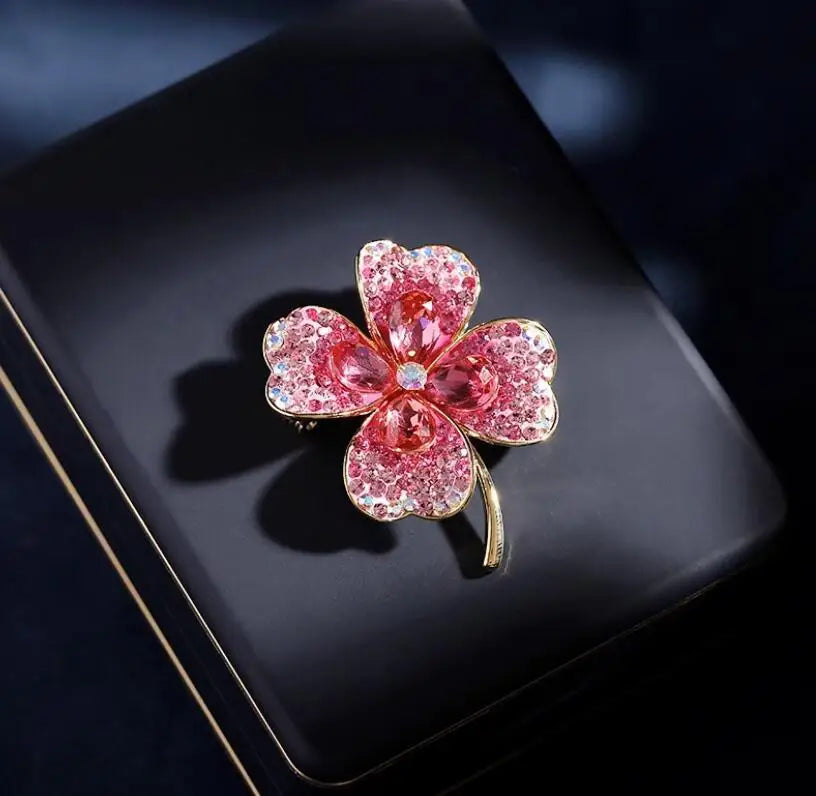 Broches à fleurs en cristal, bijoux de luxe, épingles à revers, écharpe, boucle, accessoires, bijoux à la mode