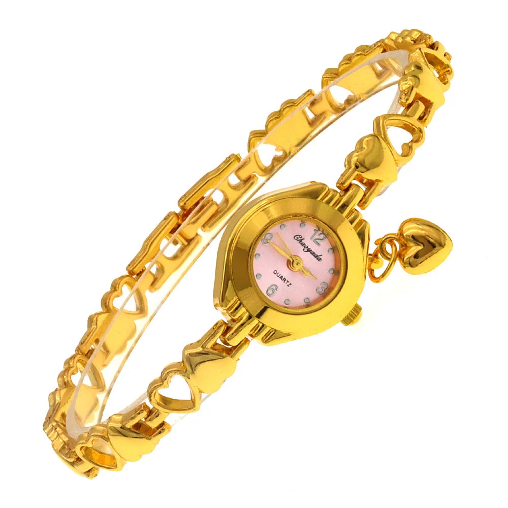 Montre-bracelet à quartz avec pendentif coeur pour femme, petit cadran, mode, mignon, vente en gros, nouveauté