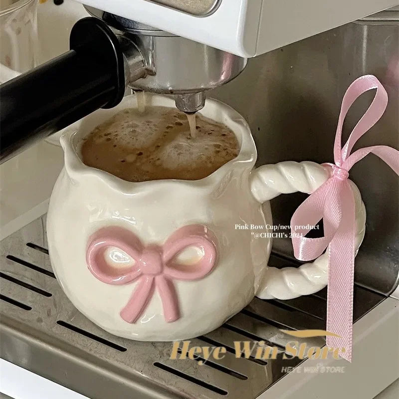 Tasse à café en céramique avec nœud rose irrégulier, tasse en Relief faite à la main, tasse à café pour la maison, tasse à lait pour petit déjeuner, cadeau d'anniversaire, nouveau