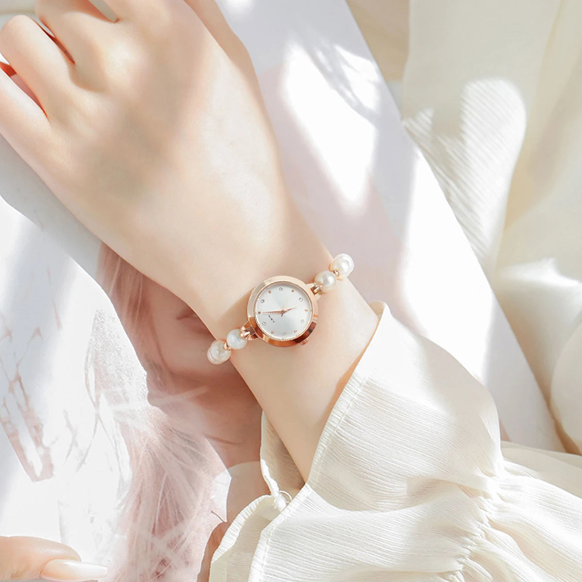 LUCKY FOX nouveau Style minimaliste Bracelet de perles femmes montre à Quartz à la mode petit disque conception lumière luxe bijoux femmes montre