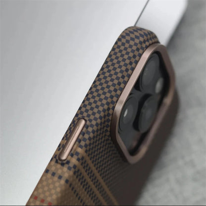 Coque de téléphone Magsafe en Fiber de carbone de luxe, étui antichoc pour iPhone 13 14 15 16 Pro Max, lentille métallique mate, chargement sans fil