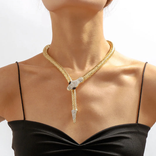 KMVEXO – collier magnétique serpent en cristal Punk pour femmes, chaîne serpent magnétique sur le cou, ras du cou, bijoux féminins, cadeau de concours de fête, 2023