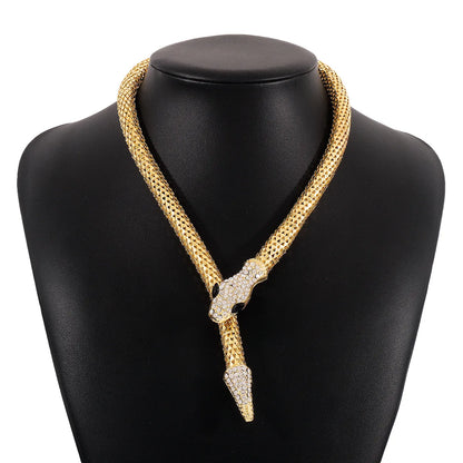 KMVEXO – collier magnétique serpent en cristal Punk pour femmes, chaîne serpent magnétique sur le cou, ras du cou, bijoux féminins, cadeau de concours de fête, 2023