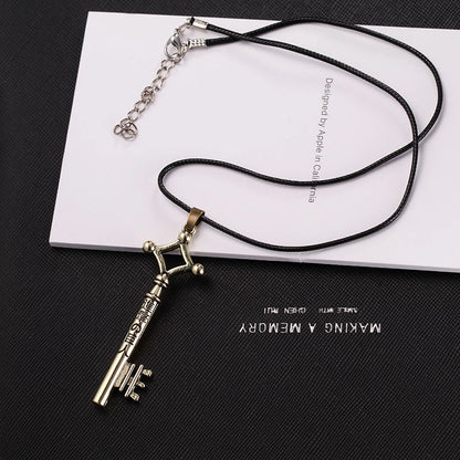 Attack on Titan Necklace for Men Eren Key Pendant Shingeki No Kyojin Fashion Vintage Retro Anime Jewelry for Men Cosplay A0410 2024