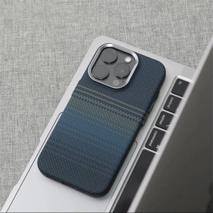 Coque de téléphone Magsafe en Fiber de carbone de luxe, étui antichoc pour iPhone 13 14 15 16 Pro Max, lentille métallique mate, chargement sans fil