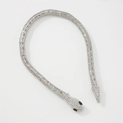 KMVEXO – collier magnétique serpent en cristal Punk pour femmes, chaîne serpent magnétique sur le cou, ras du cou, bijoux féminins, cadeau de concours de fête, 2023