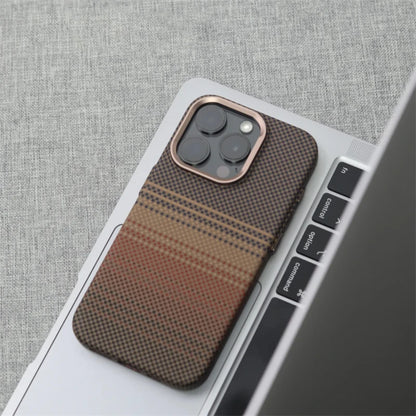 Coque de téléphone Magsafe en Fiber de carbone de luxe, étui antichoc pour iPhone 13 14 15 16 Pro Max, lentille métallique mate, chargement sans fil