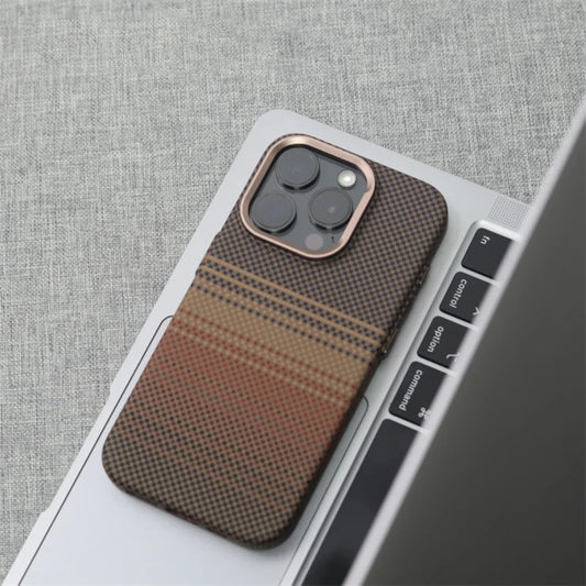 Coque de téléphone Magsafe en Fiber de carbone de luxe, étui antichoc pour iPhone 13 14 15 16 Pro Max, lentille métallique mate, chargement sans fil