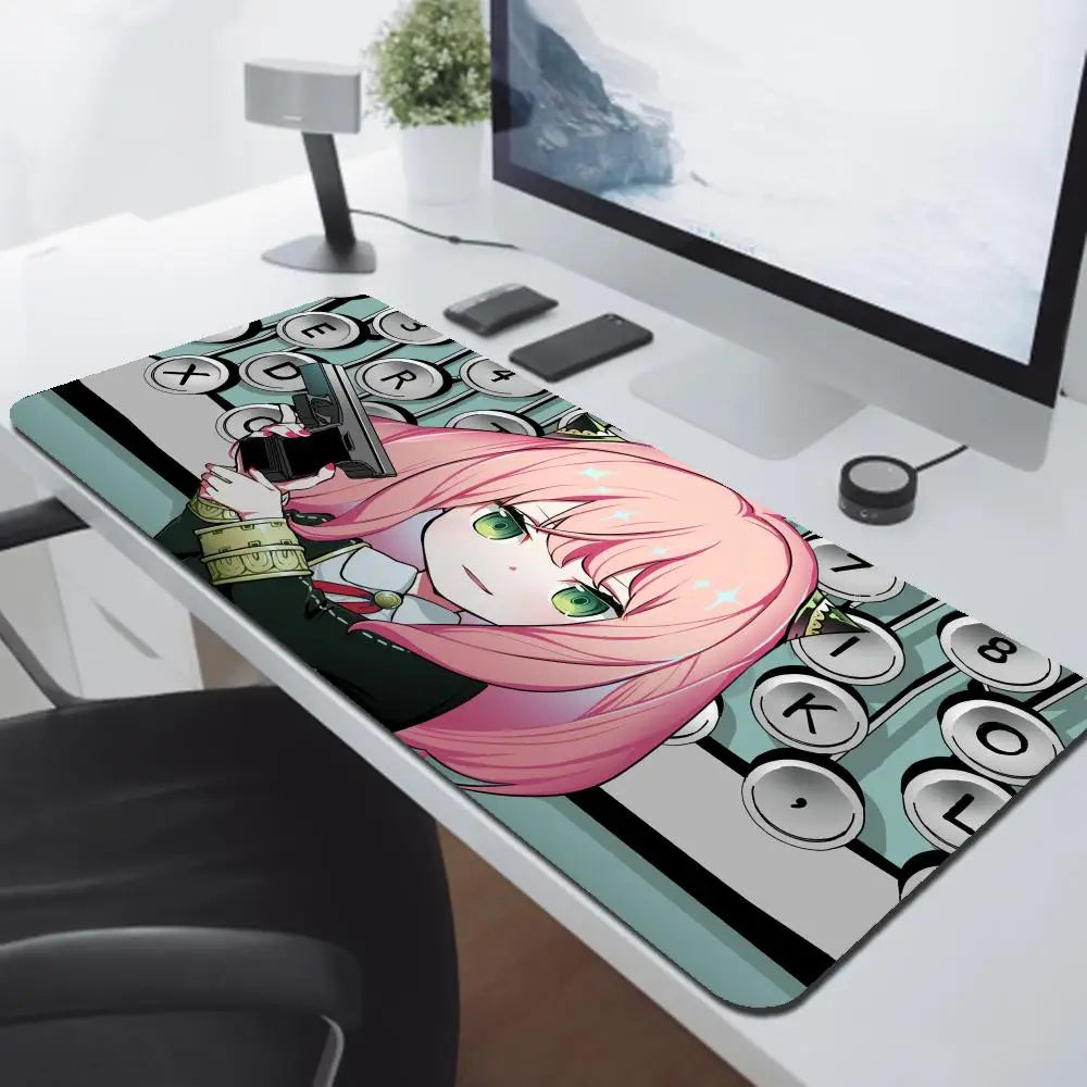 Anya Forger Mouse Pad (Spy×Family) - 900x400mm Non-Slip - Kawaii Anime Design - Office/Gaming (Reinforced Edge)